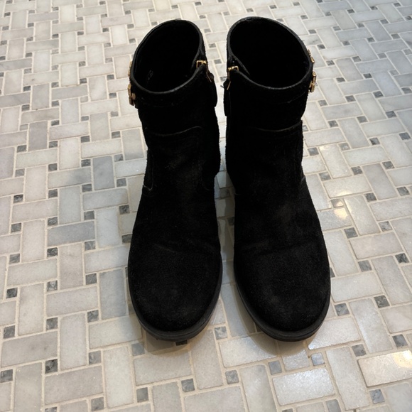 Authentic Tory Burch Black Suede Ankle Booties, Size 6 - Picture 2 of 5